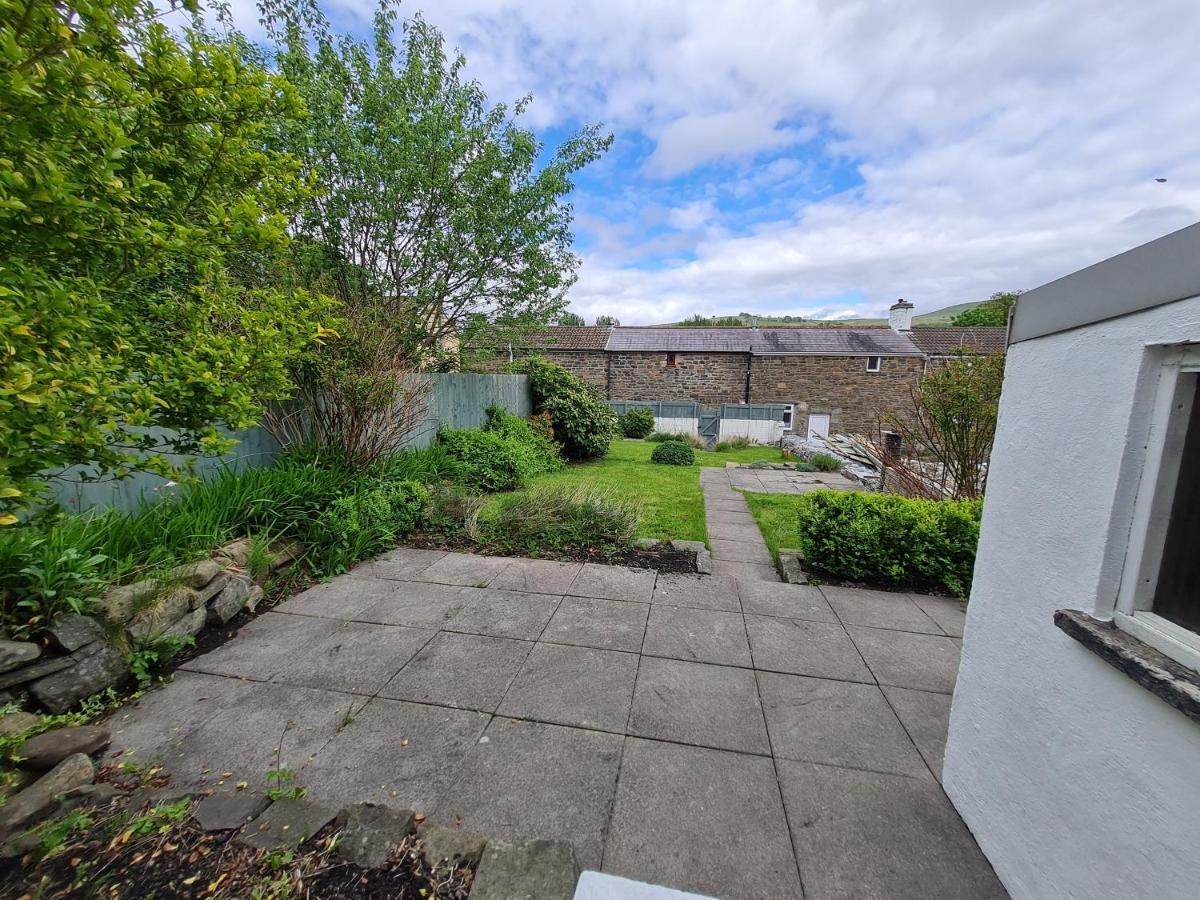 Picturesque 2 Bedroom Miners Cottage Near Bike Park Wales & Brecon Beacons Merthyr Tydfil Luaran gambar